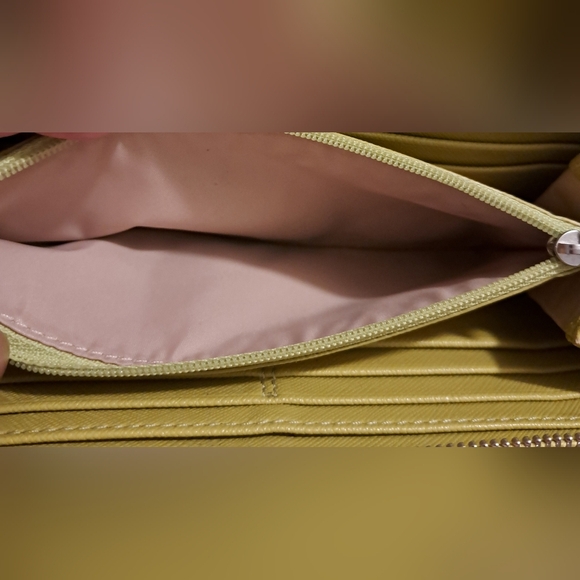 EUC Y2K Coach Neon Green Duo Accordion Zip Wallet Wristlet Clutch w/ Many Slots - Picture 6 of 11